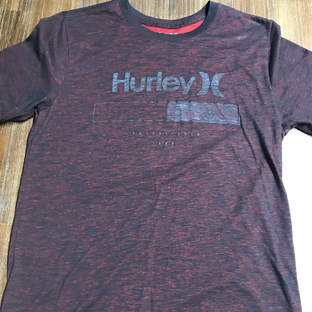 Men’s Hurley shirts